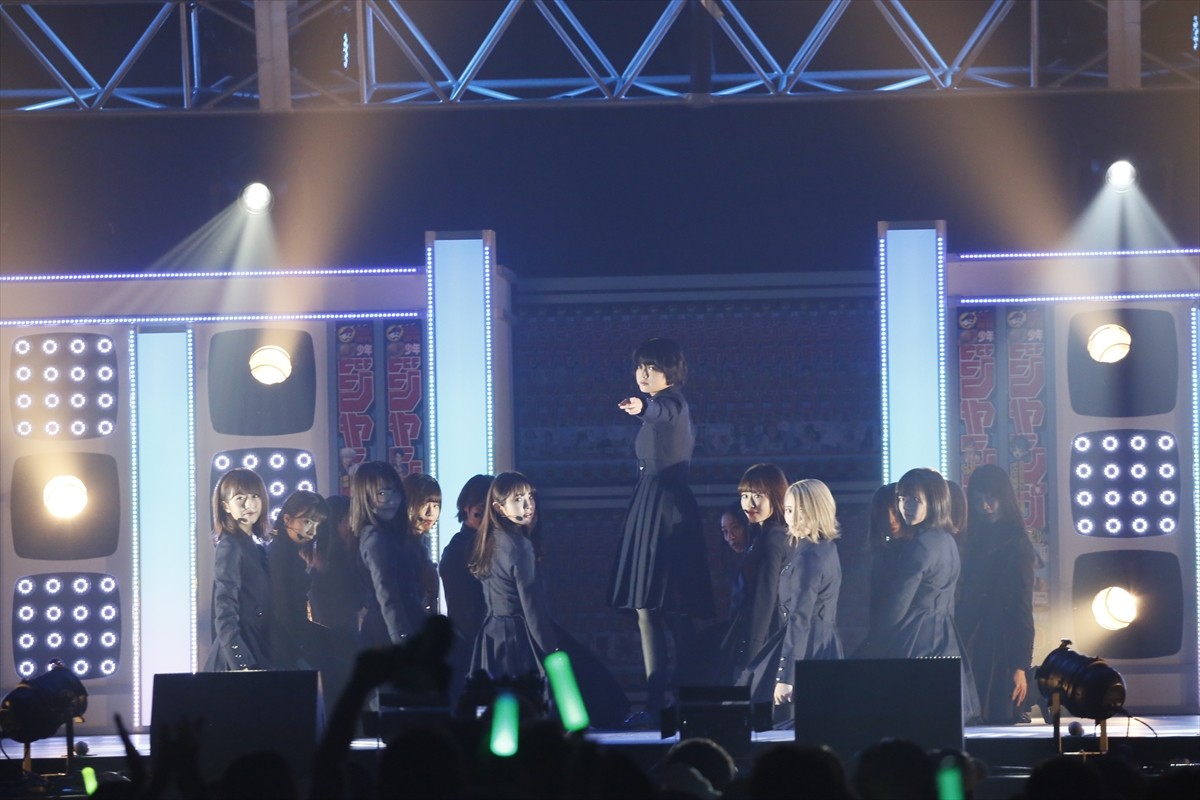 欅坂46・平手友梨奈登場にファン歓喜「JUMP MUSIC FESTA」