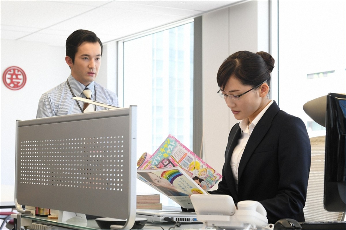 今夜スタート『義母と娘のブルース』、綾瀬はるかは娘と最悪な初対面…