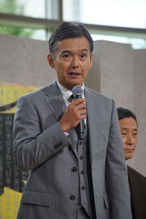 ドラマ『ハゲタカ』制作発表記者会見に登場した渡部篤郎