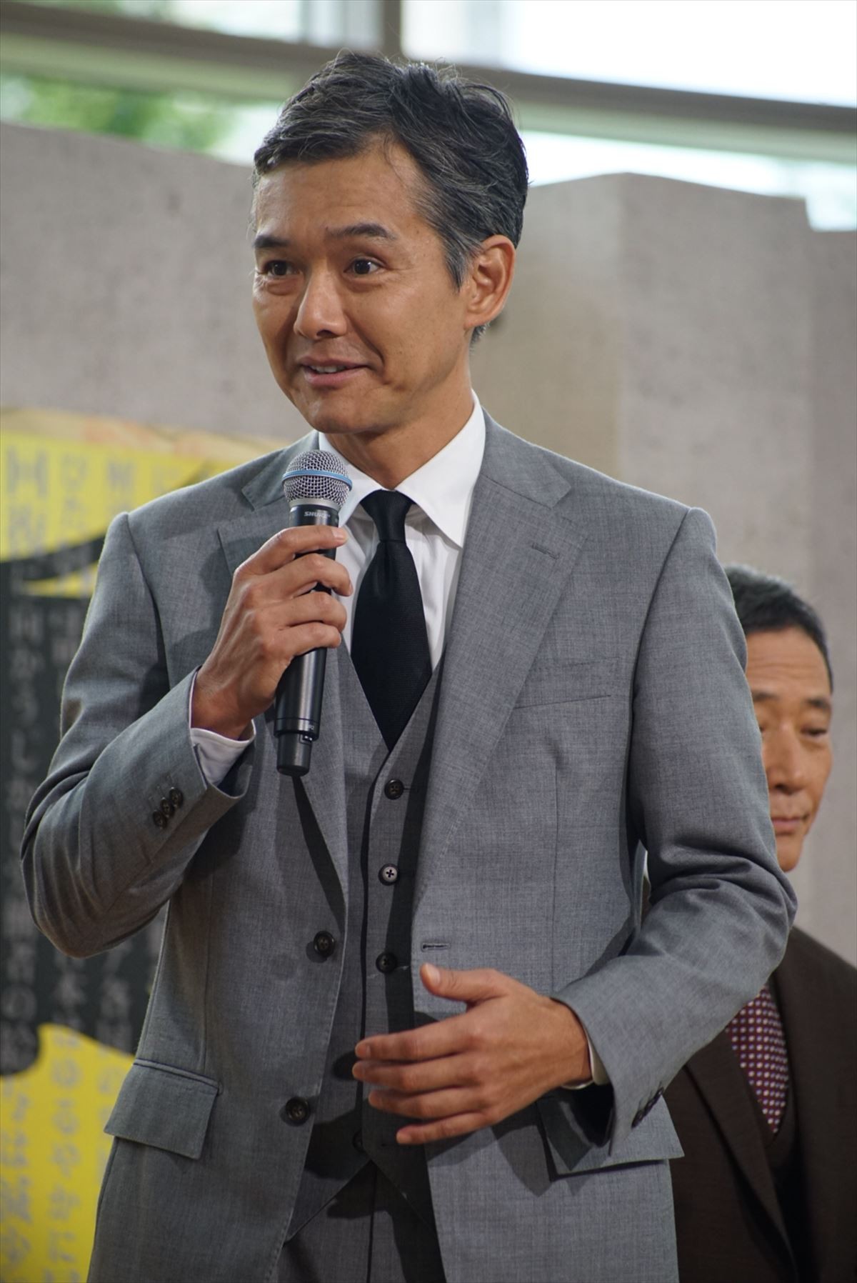 沢尻エリカ、四つ葉のクローバーを探す綾野剛に「ギャップがすごい」