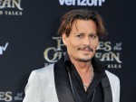 ジョニー・デップ、元スタッフが“殴られた”と損害賠償を請求か