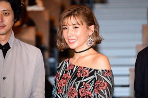 『連続ドラマW　イアリー 見えない顔』完成披露試写会に登場した仲里依紗