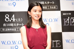 『連続ドラマW　イアリー 見えない顔』完成披露試写会に登場した黒島結菜