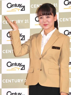 センチュリー21 新CM 発表会に登場した伊原六花