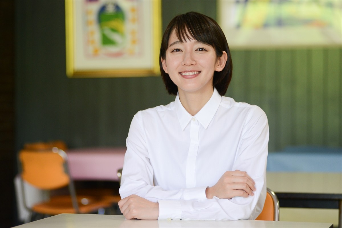 「希望あるドラマに」吉岡里帆、“はるたん”田中圭に思わず視聴者目線
