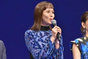 映画『コード・ブルー』完成披露試写会に登壇した比嘉愛未
