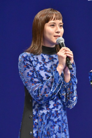 映画『コード・ブルー』完成披露試写会に登壇した比嘉愛未