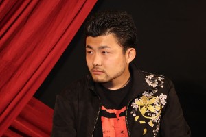 ドラマ24『GIVER 復讐の贈与者』記者会見に登場した小林勇貴監督