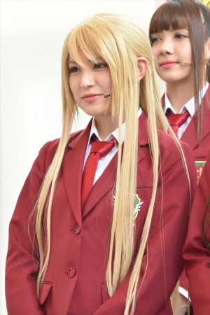 舞台『魔法先生ネギま！～お子ちゃま先生は修行中！～』初日会見に出席したHKT48の神志那結衣