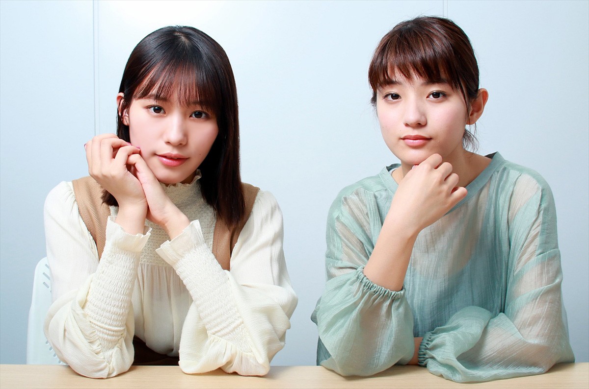 南沙良＆蒔田彩珠、W主演作で「ひとつのベッドで寝る」ほど仲良しに