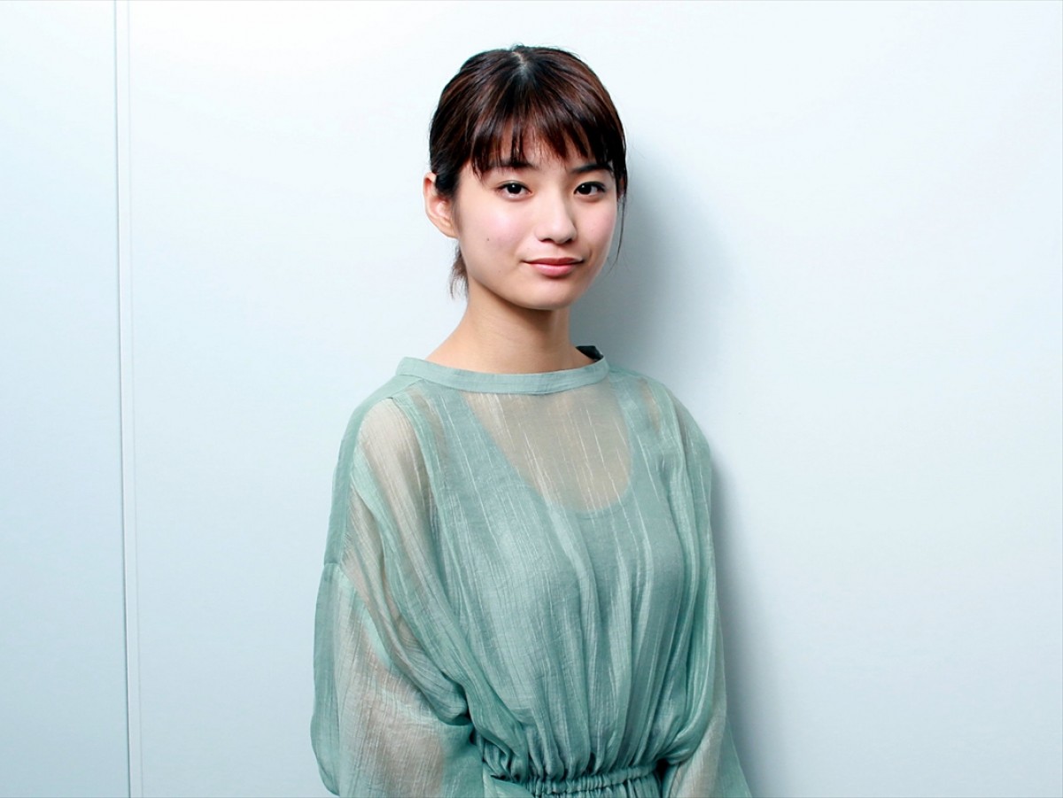 南沙良＆蒔田彩珠、W主演作で「ひとつのベッドで寝る」ほど仲良しに