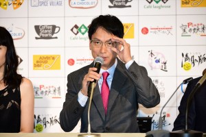 ドラマ『ラストチャンス 再生請負人』記者会見に出席した椎名桔平