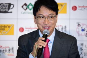 ドラマ『ラストチャンス 再生請負人』記者会見に出席した椎名桔平