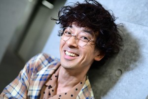 滝藤賢一、『探偵が早すぎる』インタビュー