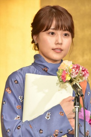「第26回橋田賞授賞式」に出席した有村架純