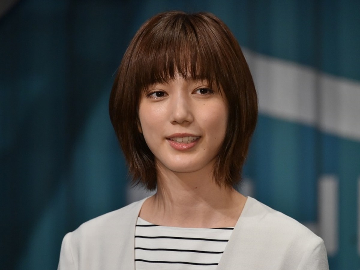新垣結衣1位、有村架純が2位に「水着で一緒に海デートしたい芸能人」