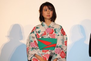 映画『未来のミライ』初日舞台挨拶に登壇した上白石萌歌