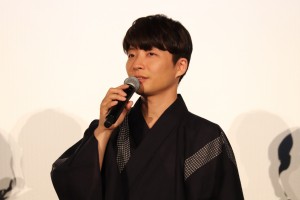 映画『未来のミライ』初日舞台挨拶に登壇した星野源