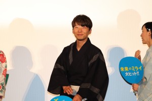 映画『未来のミライ』初日舞台挨拶に登壇した星野源