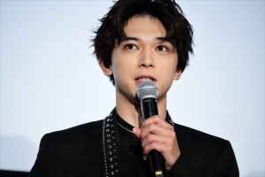 『BLEACH』公開記念舞台挨拶に登壇した吉沢亮