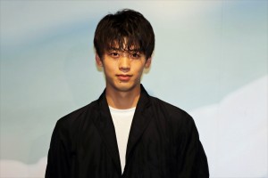 竹内涼真、写真集『Ryoma Takeuchi』発売記念イベントに登場