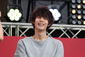 『ヒモメン』記者会見に登壇した窪田正孝