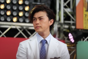 『ヒモメン』記者会見に登壇した勝地涼