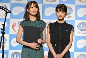 「知って、肝炎プロジェクトミーティング2018」に出席した乃木坂46の（左から）生田絵梨花と若月佑美