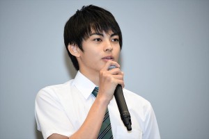 『恋のツキ』試写会＆記者会見に登場した神尾楓珠