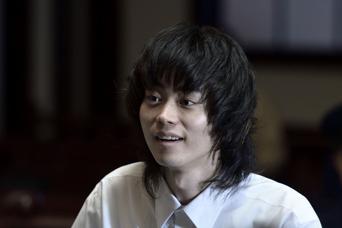 今夜スタート『dele』、山田孝之＆菅田将暉がバディ結成