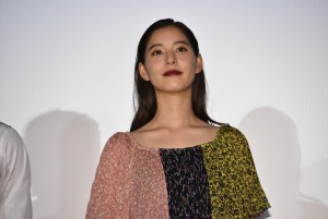 『劇場版コード・ブルー ‐ドクターヘリ緊急救命‐』初日舞台挨拶に登壇した新木優子