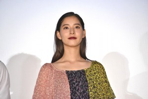 『劇場版コード・ブルー ‐ドクターヘリ緊急救命‐』初日舞台挨拶に登壇した新木優子