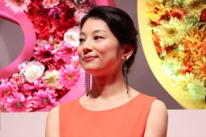 映画『SUNNY 強い気持ち・強い愛』完成披露舞台挨拶に登壇した小池栄子