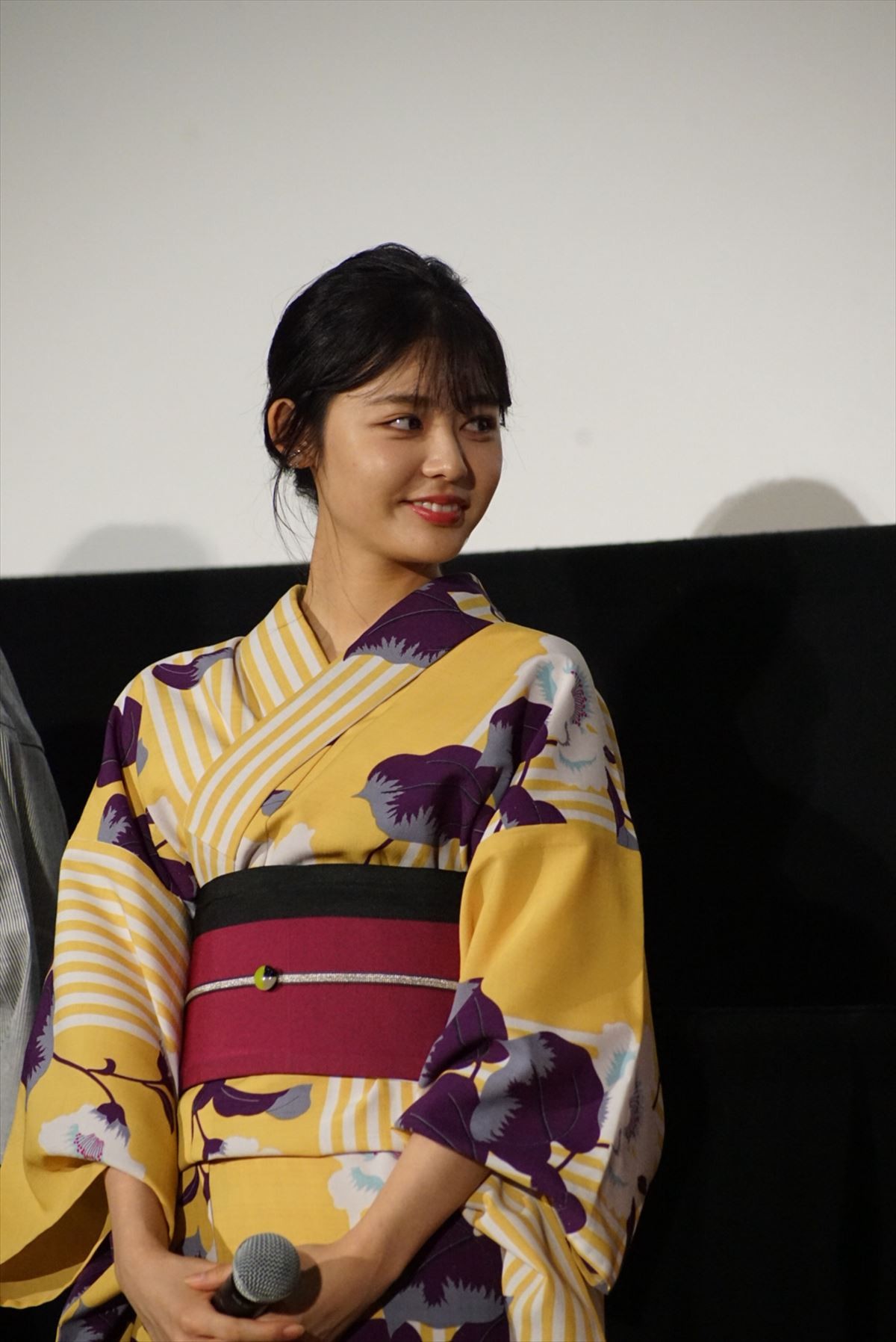 葵わかな、今年の“青夏体験”は「おじいちゃんと山登りしたい」