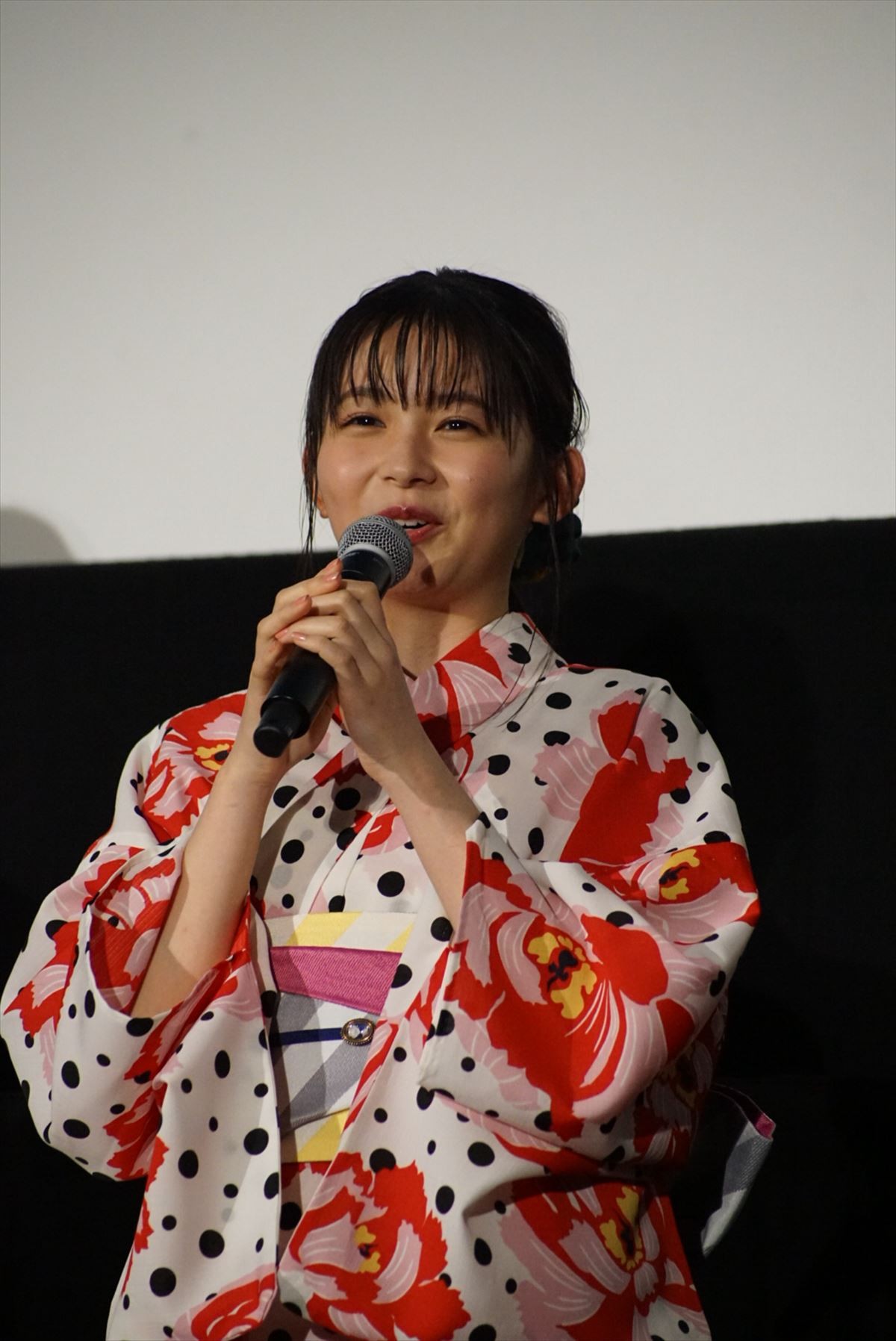 葵わかな、今年の“青夏体験”は「おじいちゃんと山登りしたい」