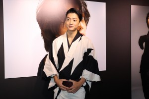 写真展「『G 健太郎』写真展 ～改めまして、伊藤健太郎です。～」にて