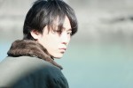 亀梨和也主演ドラマ『東野圭吾 手紙』より、陰のある眼差しの役写真解禁