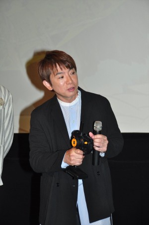 『劇場版 七つの大罪 天空の囚われ人』完成披露上映～ホーク生誕祭～に登場した濱口優（よゐこ）