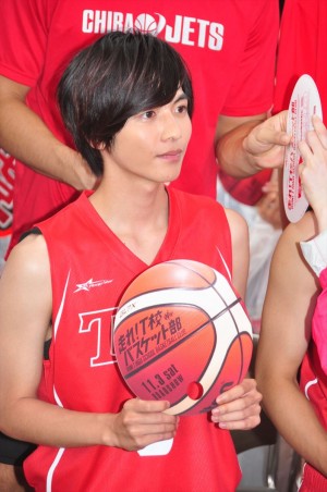  映画『走れ！T校バスケット部』キックオフミーティングに登場した志尊淳