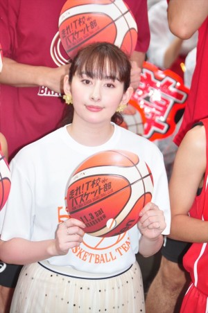  映画『走れ！T校バスケット部』キックオフミーティングに登場した早見あかり