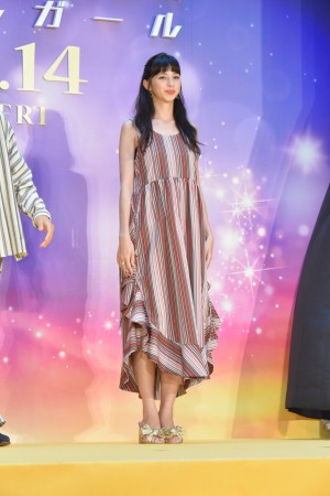 映画『3D彼女　リアルガール』ジャパンプレミア・カーペットイベントに登場した中条あやみ