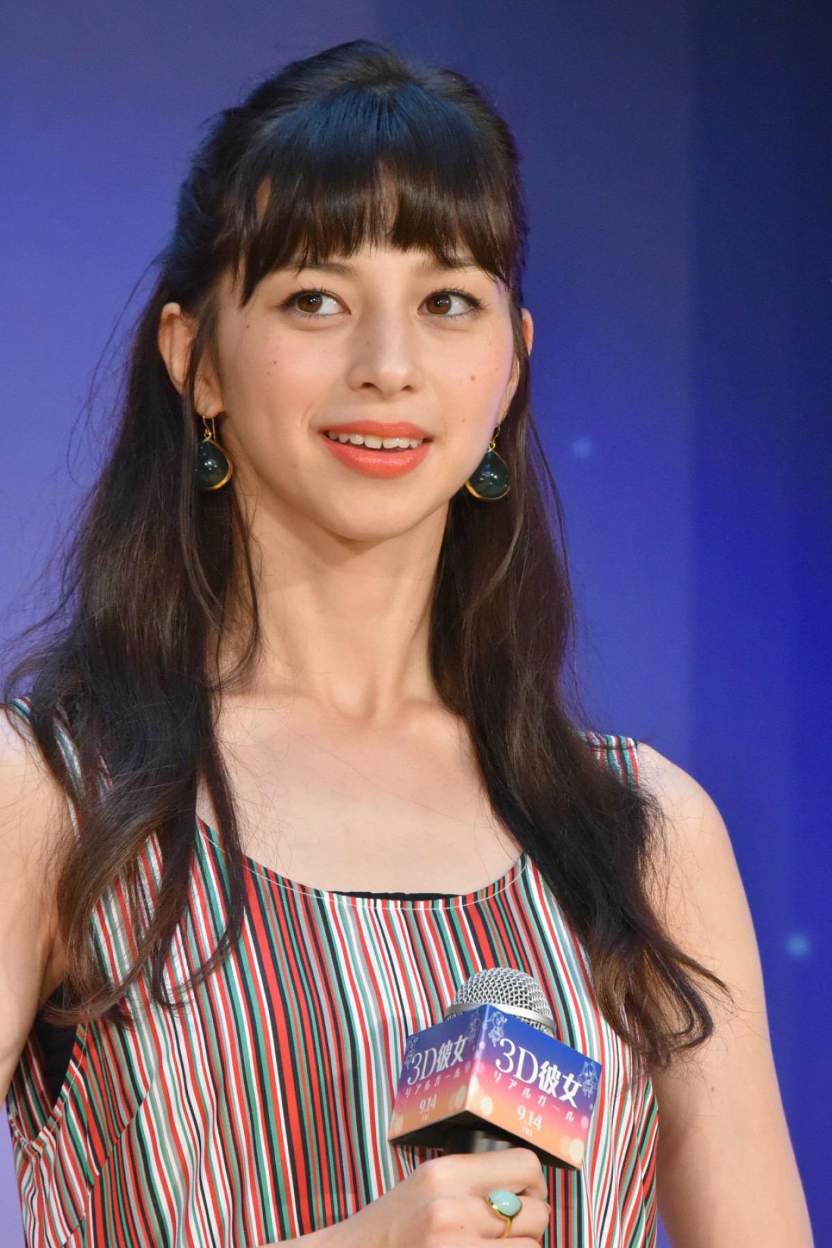 佐野勇斗、初対面の中条あやみにいきなり「I LOVE YOU」