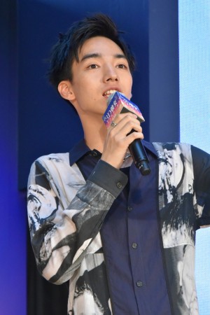 映画『3D彼女　リアルガール』ジャパンプレミア・カーペットイベントに登場した清水尋也