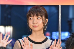 映画『3D彼女　リアルガール』ジャパンプレミア・カーペットイベントに登場した上白石萌歌