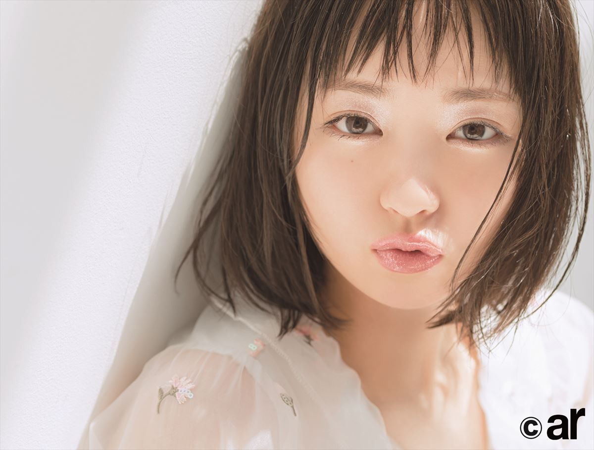 安室奈美恵ラスト表紙の「ar」9月号でとびっきりの笑顔