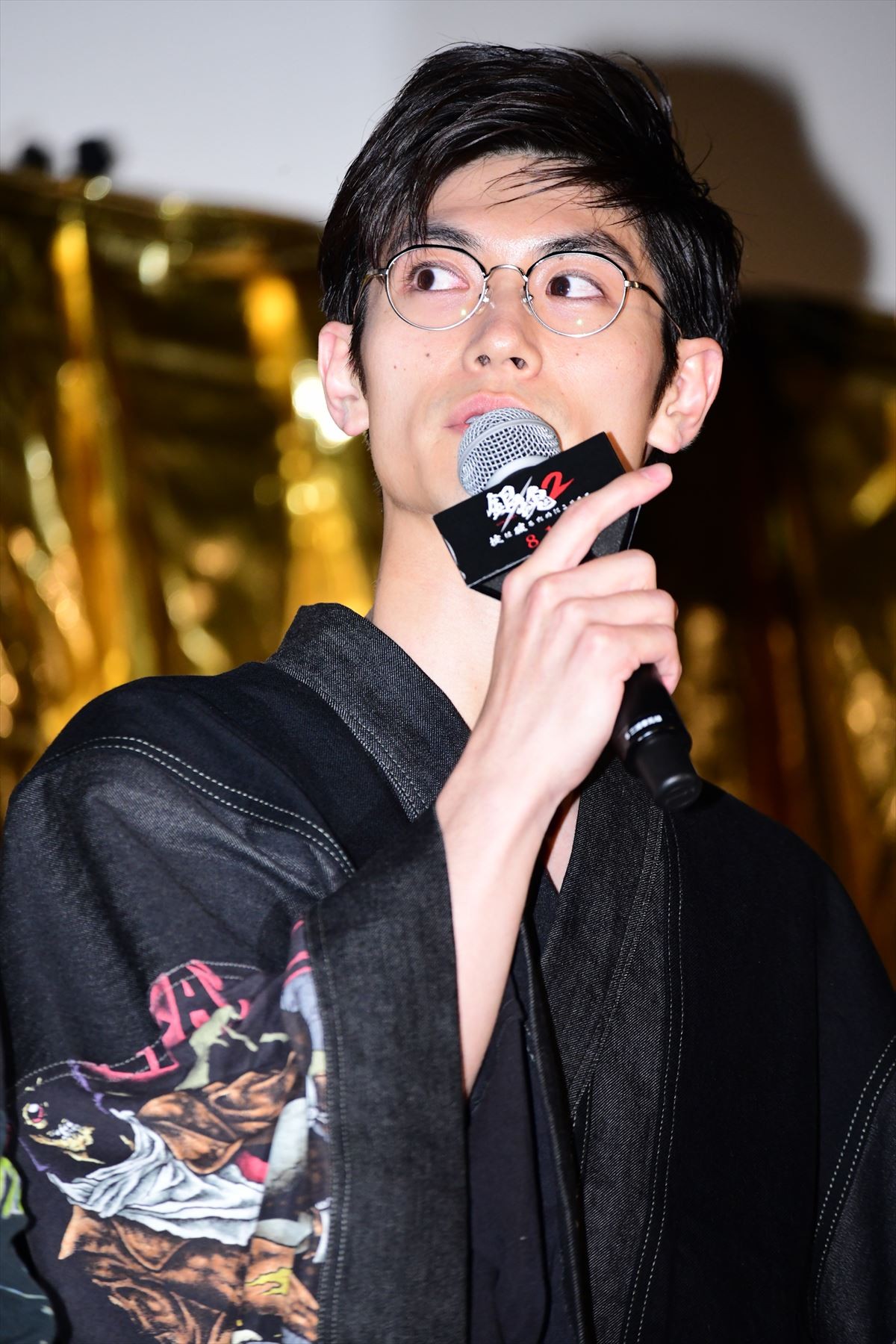 小栗旬、菅田将暉と「真選組がかっこよすぎる」といじける
