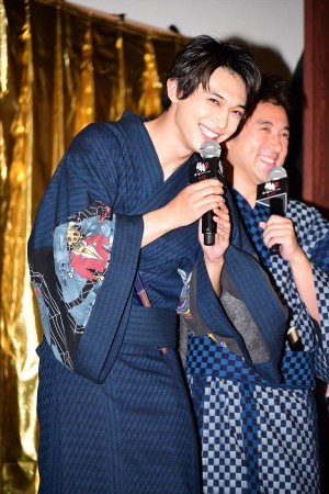 『銀魂2 掟は破るためにこそある』完成披露試写会に登壇した吉沢亮