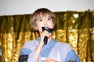 『銀魂2 掟は破るためにこそある』完成披露試写会に登壇した夏菜