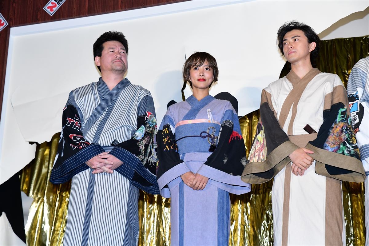 小栗旬、菅田将暉と「真選組がかっこよすぎる」といじける