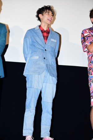 『銀魂2 掟は破るためにこそある』初日舞台挨拶に登壇した戸塚純貴